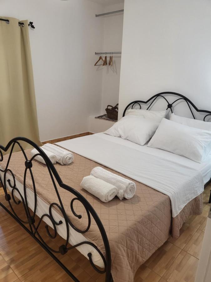 Steniaí Houlia Home Διαμέρισμα Με Δωρεάν Χώρο Στάθμευσης מראה חיצוני תמונה